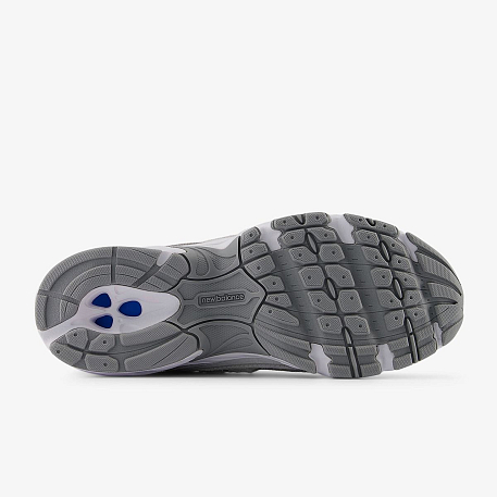 Кроссовки New Balance 740