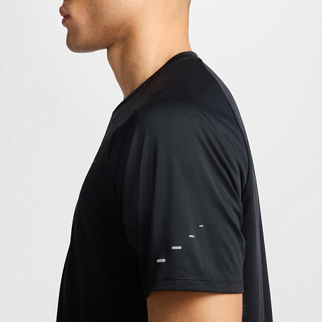 Футболка NIKE M NK DFADV STRIDE SS TOP