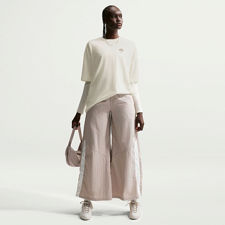 Футболка NIKE W NSW CLASSIC SS TEE ENERGY