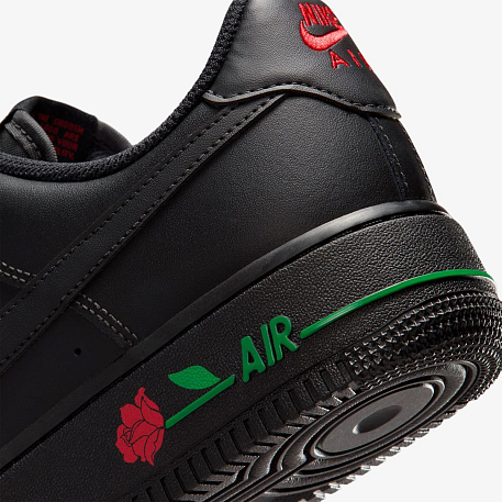 Кроссовки NIKE W AIR FORCE 1 07 SE