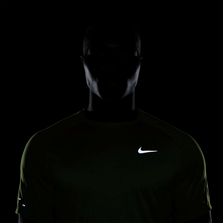 Футболка NIKE M NK DFADV STRIDE SS TOP