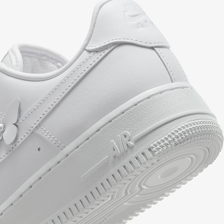 Кроссовки NIKE W AIR FORCE 1 LO