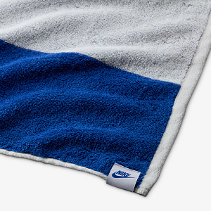 Полотенце NIKE CLUB POOL TOWEL AOJ GAME ROYAL/WHITE OSFM
