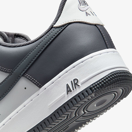 Кроссовки NIKE AIR FORCE 1 07