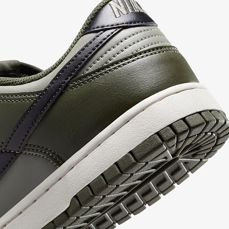 Кроссовки NIKE DUNK LOW RETRO