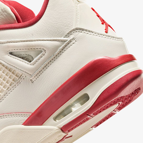 Кроссовки WMNS AIR JORDAN 4 RETRO