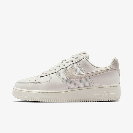 Кроссовки NIKE WMNS AIR FORCE 1 07