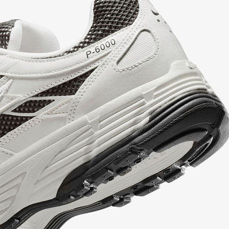Кроссовки NIKE P-6000