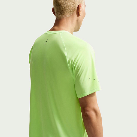 Футболка NIKE M NK DFADV STRIDE SS TOP