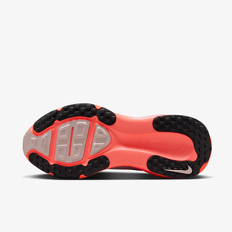 Кроссовки NIKE W VOMERO 18