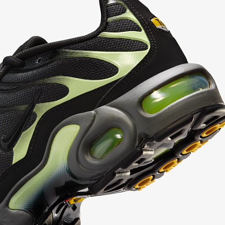 Кроссовки NIKE AIR MAX PLUS (GS)