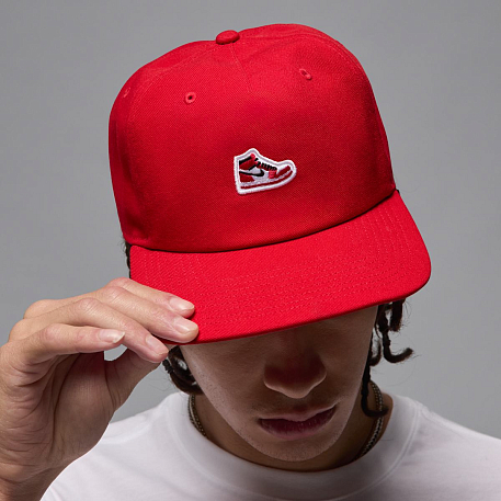 Кепка JORDAN U J PRO CAP S FB BR SNKR PTCH