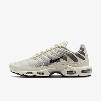 Кроссовки NIKE AIR MAX PLUS