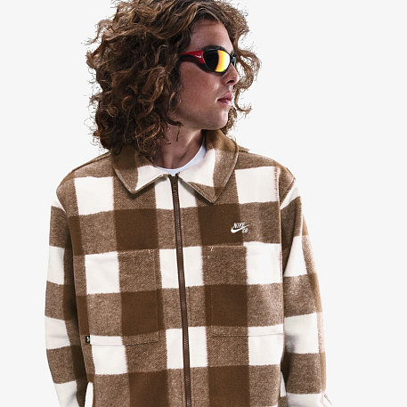 Ветровка NIKE U NK SB ESSNTL STRTDYMRN SHCKT