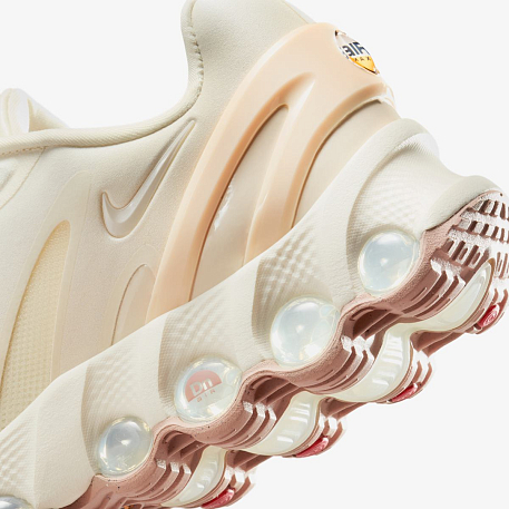 Кроссовки NIKE W AIR MAX DN8