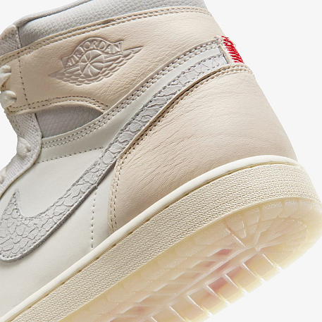 Кроссовки AIR JORDAN 1 RETRO HIGH OG