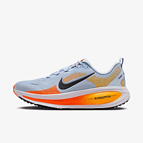 Кроссовки NIKE VOMERO 18