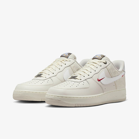 Кроссовки NIKE AIR FORCE 1 07