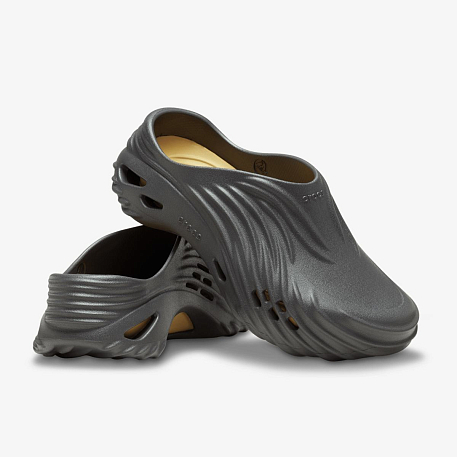 Клоги Crocs Echo Wave AmT