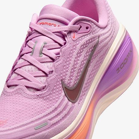 Кроссовки NIKE W VOMERO PLUS