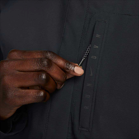 Куртка Nike Storm-FIT RUN Division Jacket Full-Zip Hoodie