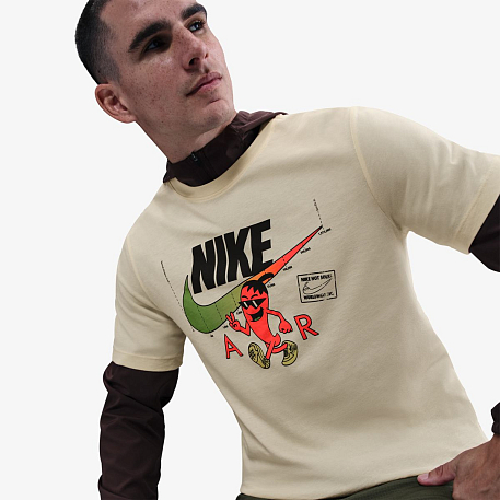 Футболка NIKE U NSW TEE OC MED GFX SEGB