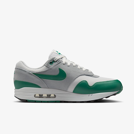 Кроссовки NIKE AIR MAX 1 ESS