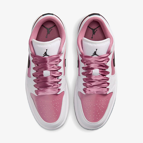 Кроссовки JORDAN WMNS AIR JORDAN 1 LOW SE