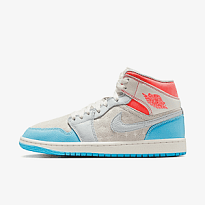 Кроссовки WMNS AIR JORDAN 1 MID