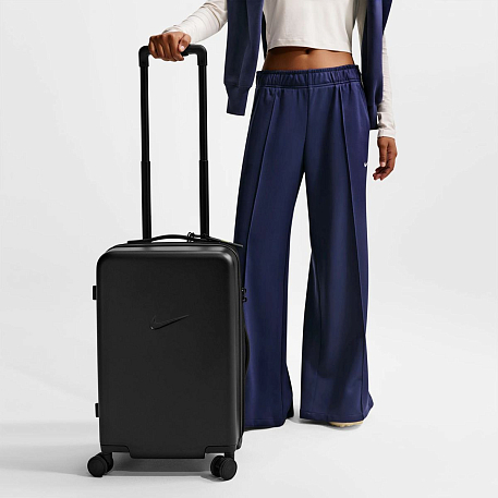 Чемодан NIKE NK 22IN HARDSHELL LUGGAGE