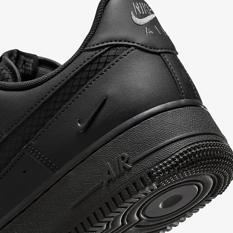 Кроссовки NIKE AIR FORCE 1 07 LV8