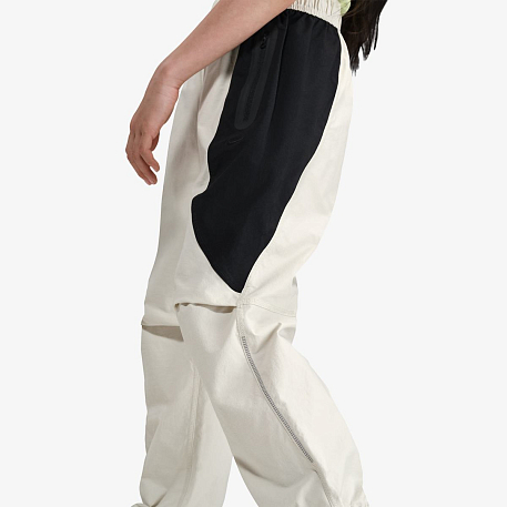 Брюки NIKE B NSW TCH WVN PANT CB SSNL