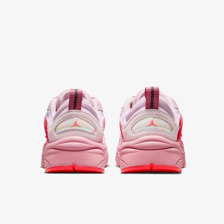 Кроссовки JORDAN WMNS JORDAN TRUNNER O/S