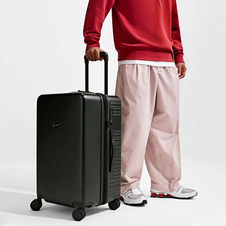 Чемодан NIKE NK 26IN HARDSHELL LUGGAGE
