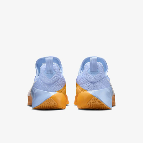 Кроссовки NIKE LEBRON TR 1