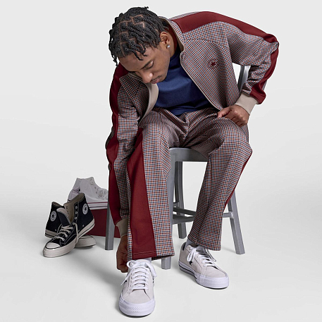 Толстовка CONVERSE MENS JACKET RETRO CHUCK TRACK JACKET AOP KNIT