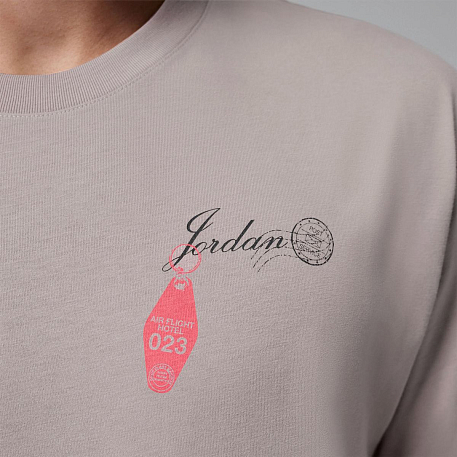 Футболка JORDAN M J NC TRAVEL GFX SS CREW