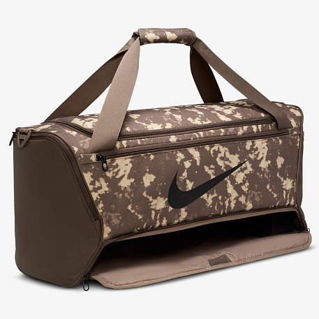 СУМКА NIKE NK BRSLA M DUFF - 9.5 AOP SP25