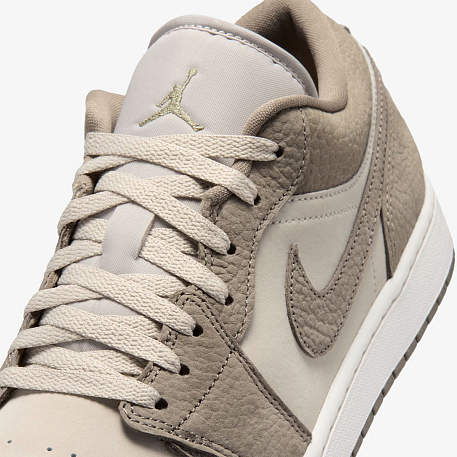 Кроссовки JORDAN AIR JORDAN 1 LOW