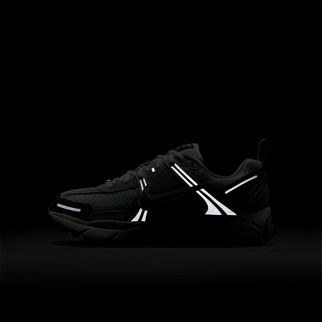 Кроссовки NIKE VOMERO 5 (GS)