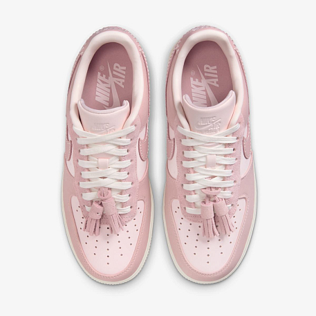 Кроссовки NIKE WMNS AIR FORCE 1 07