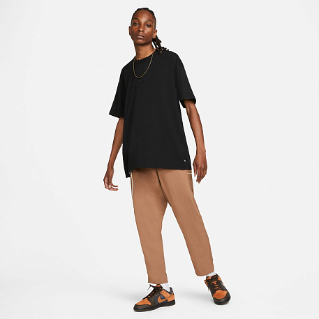 Футболка Nike Sportswear Premium Essentials Tee