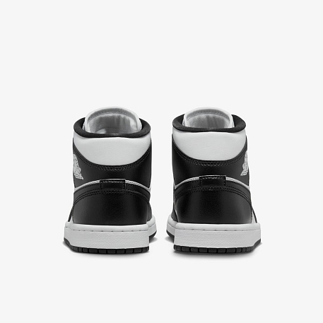 Кроссовки WMNS AIR JORDAN 1 MID