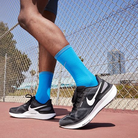 Кроссовки Nike Structure 25