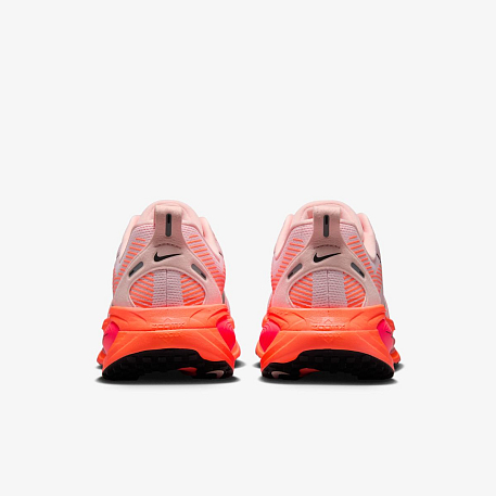 Кроссовки NIKE W VOMERO 18