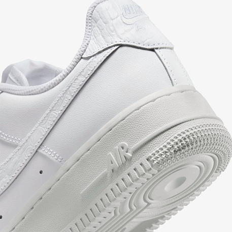 Кроссовки NIKE W AIR FORCE 1 07 SE