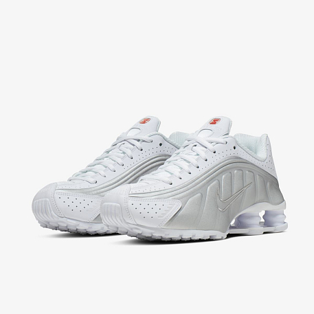 Кроссовки NIKE SHOX R4