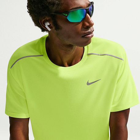 Футболка NIKE M NK DF UV MILER SS