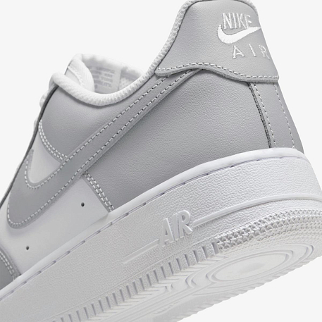 Кроссовки NIKE AIR FORCE 1 07
