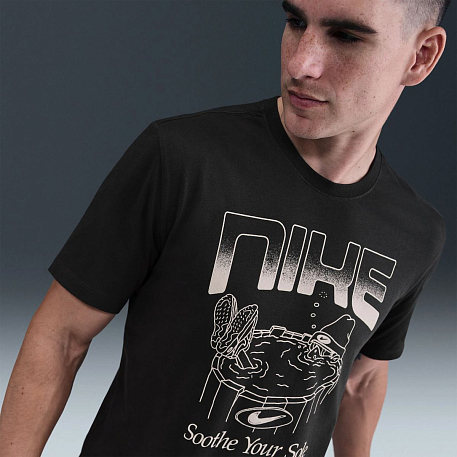 Футболка NIKE U NSW TEE OC FB GFX BRNDRD